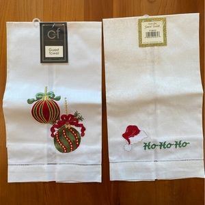 Pair of Vintage Embroidered Christmas Guest Towels - NWT